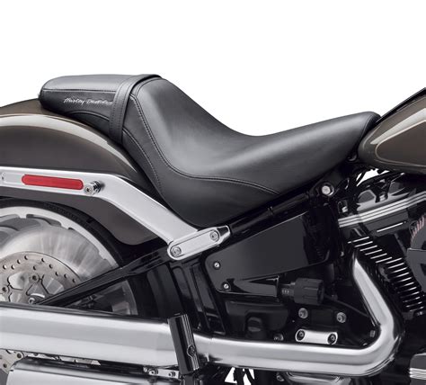 Badlander Seat - 52000297 | Harley-Davidson USA