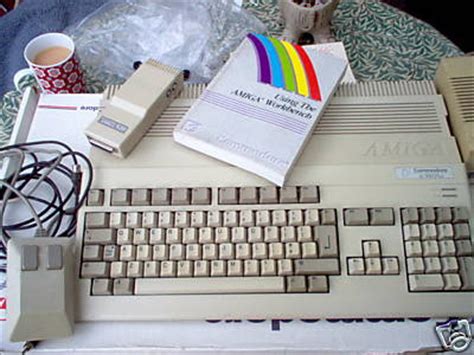 Retro Treasures: Commodore Amiga 500 Plus