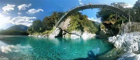 10 New Zealand Natural Wonders You Need to See - Explore NZ