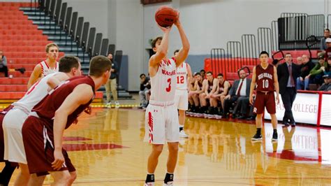 Wabash basketball's Jack Davidson sets consecutive free throw record