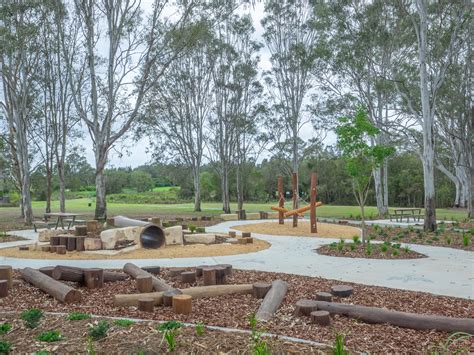 Eagleby Wetlands nature play park : Playscape Creations