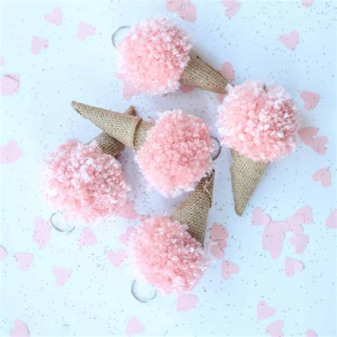 DIY Ice Cream Cones - arinsolangeathome