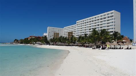 Dreams Sands Weddings Abroad - Get Married in Cancun