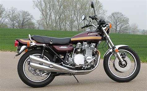 Kawasaki Z1 900 (1972 bis 1976) - Vorstoß in neue Dimensionen