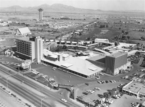 Check out what the Desert Inn looked like on the Las Vegas Strip ...