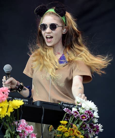 Grimes, aka Claire Boucher | The Indie-Music Beauty Stars You Need to ...