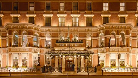 6 Historic Hotels With Extraordinary Pasts | Marriott Bonvoy Traveler