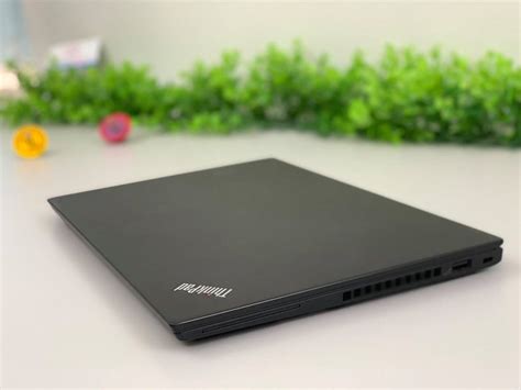 Lenovo ThinkPad X280 (i5-8250U, FHD) Laptop Touch Screen