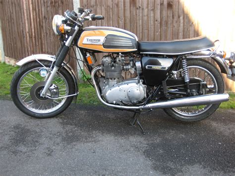 1974 TRIUMPH TRIDENT T150V