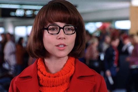 Linda Cardellini cree que es genial que finalmente se confirmara que Velma es lesbiana: “Se ha ...