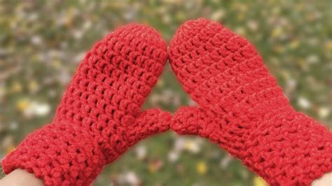 KISS Crochet Mittens | Free Pattern For Beginners – Littlejohn's Yarn