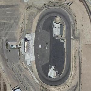 Kern County Raceway Park in Bakersfield, CA - Virtual Globetrotting