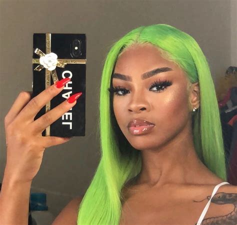 lime green hair Frontal Hairstyles, Wig Hairstyles, Funky Hairstyles, Hairstyle Ideas, Swagg ...