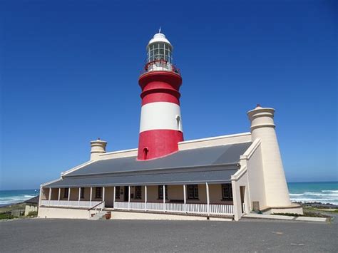 Cape Agulhas Lighthouse (L'Agulhas) - 2021 All You Need to Know Before ...