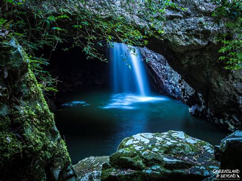 Hiking Springbrook National Park: A waterfall guide