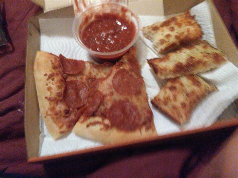 Little Caesars Hot-N-Ready Cheese Pizza reviews in Miscellaneous ...