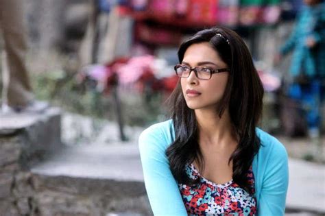 Do You Like Deepika Padukone's 'Naina Talwar' Facebook Page? - Masala