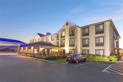 Best Western Plus Ellensburg Hotel - I-90, Exit 109, WA - See Discounts