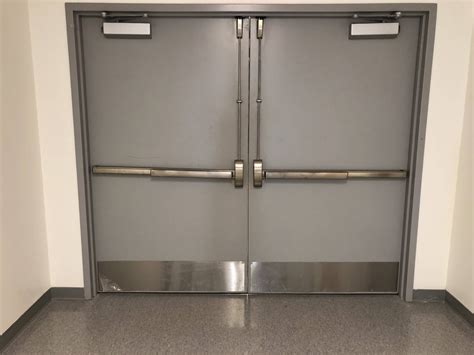 This Door Push-bar is Slightly Off-Level : mildlyinfuriating