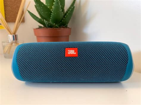 JBL Flip 5 Review: Affordable speaker for the outdoors | Trusted Reviews