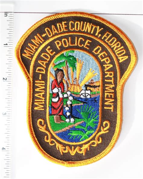 MIAMI DADE FLORIDA POLICE DEPARTMENT PATCH - POLICE BADGE EU