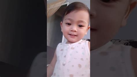 Baby comel - YouTube