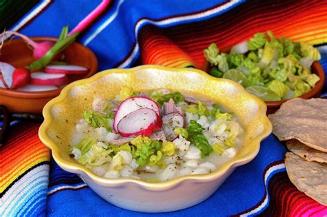 Receta Pozole Blanco - TuriMexico