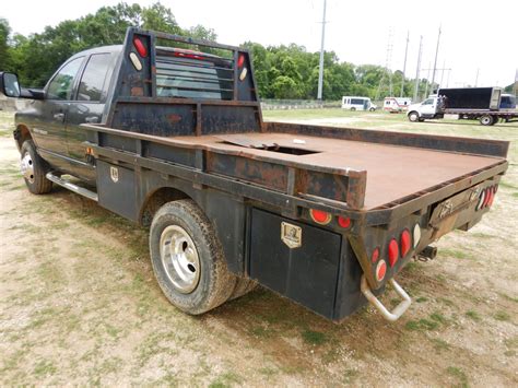 2003 DODGE RAM 3500 Flatbed Truck - J.M. Wood Auction Company, Inc.