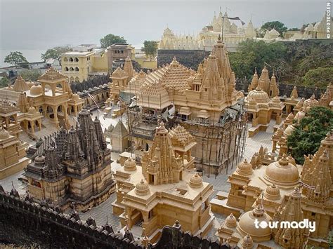 The Palitana temples of Jainism are located on Shatrunjaya hill by the ...