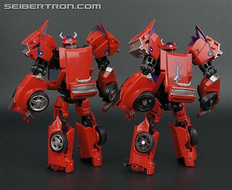 Transformers Prime: First Edition Terrorcon Cliffjumper Toy Gallery (Image #169 of 179)