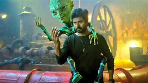 Ayalaan movie review: Sivakarthikeyan’s sci-fi film feels dated | Tamil ...