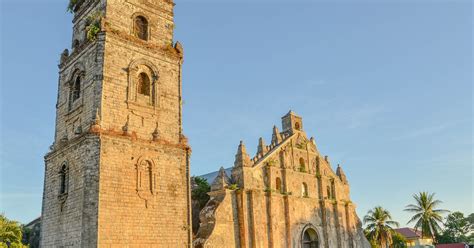 Top Laoag Ilocos Norte Tourist Spots: Historical Landmark...