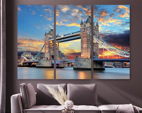 London Wall Art Tower Bridge Print in London at Sunset Canvas - Etsy