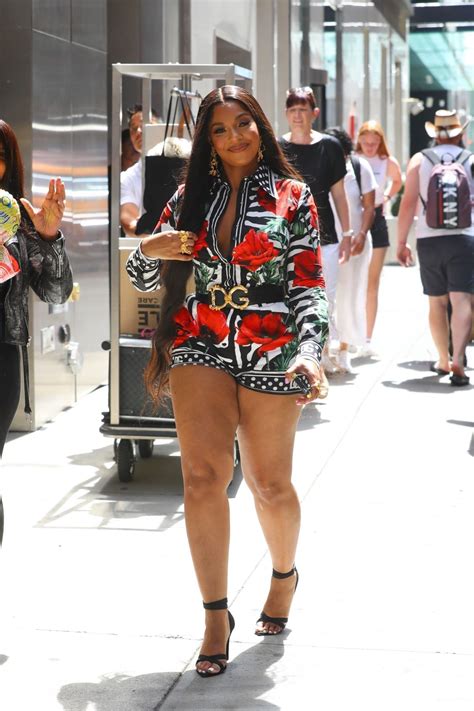 ASHANTI Arrives at Her Hotel in New York 07/13/2022 – HawtCelebs