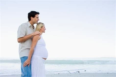 Does Early Pregnancy Discharge Smell | You Getting Pregnant