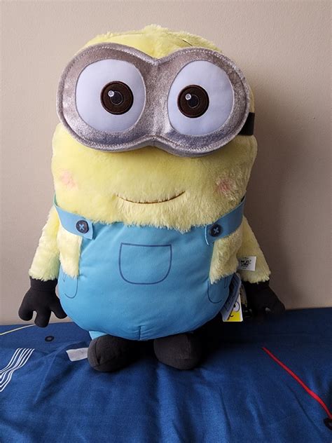 MINiON PLUSH, Hobbies & Toys, Toys & Games on Carousell