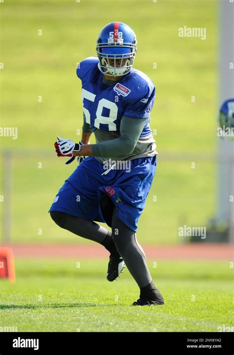 03 August 2009: New York Giants linebacker Antonio Pierce (58) during ...