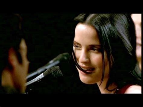 THE CORRS BREATHLESS (LIVE) - YouTube