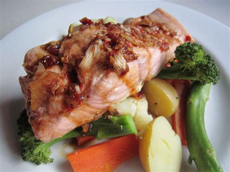 Salmon and steam veg | Steamed salmon recipes, Salmon recipes, Thermomix recipes