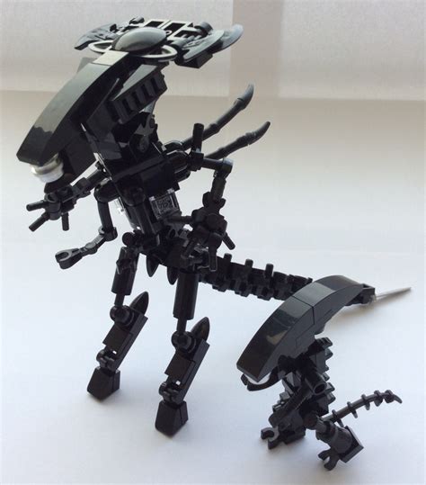 Lego Alien Queen Custom Figure & Minifigure Xenomorph Minifig