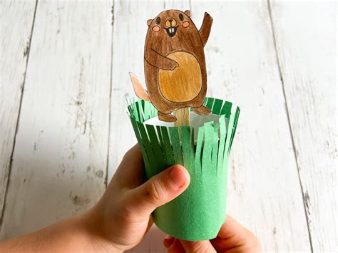 Fun Groundhog Day Kids Craft + Free Printable - Raising Veggie Lovers