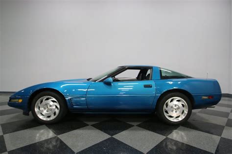 1995 Chevrolet Corvette Guide: Specs, Photos, Colors, Options, & More