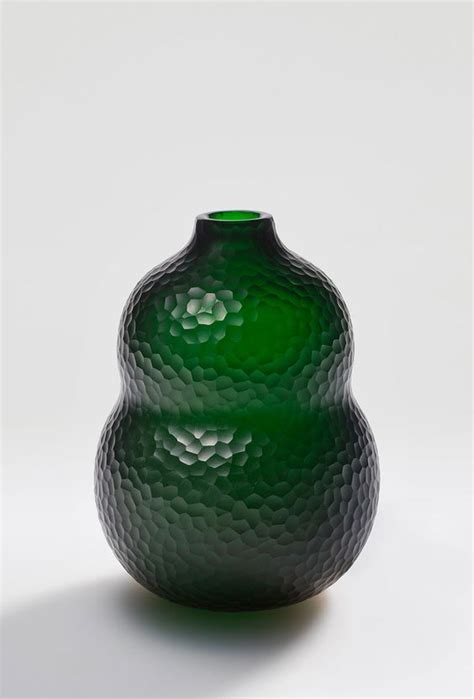 Battuto finish vase in green by Carlo Scarpa for Venini & C., circa 1940 | Vetro antico, Arte ...