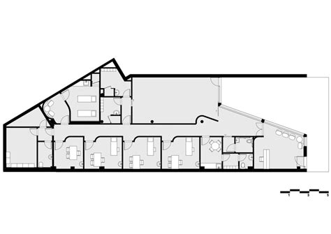 Physiotherapy Clinic / Hinterland Architecture Studio | ArchDaily