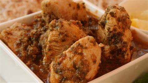 Fenugreek Chicken Curry | Urban Rajah