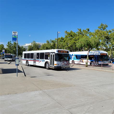 3 generations of Gillig buses : r/bus