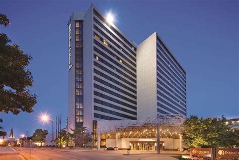 DOUBLETREE BY HILTON HOTEL TULSA DOWNTOWN - Updated December 2024 - 418 ...