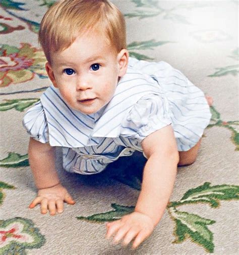 Royal Family Around the World: Childhood Photos of Prince Harry shine a ...