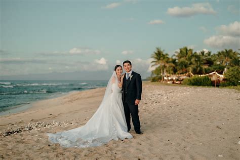 Four Seasons Hualalai Wedding Bliss in the Heart of Hawaii | Couple ...