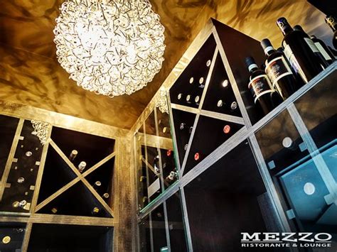 MEZZO RISTORANTE & LOUNGE - 52 Photos & 28 Reviews - Italian - 804 Erie Street E, Windsor, ON ...